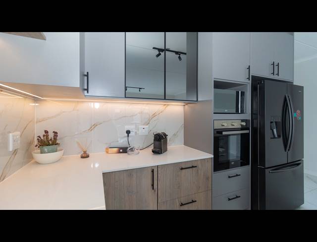 3 BEDROOM DUPLEX FOR SALE IN SANDOWN